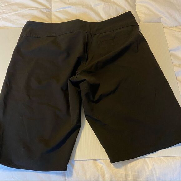 VOLCOM woman’s SIMPLY SOLID 11" TRUNKS BLACK swim board surf shorts -5 - Picture 3 of 9